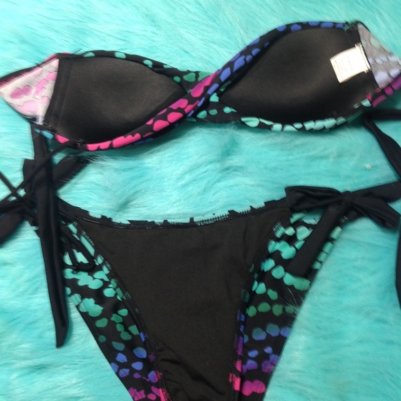 Matthias Design Two Piece Bikini Suit Swimwear - Picture 5 of 8